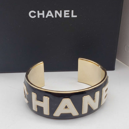 CHANEL BANGLE Brand New