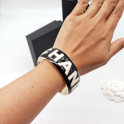 CHANEL BANGLE Brand New