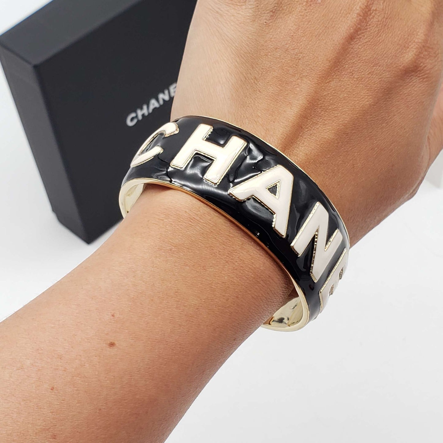 CHANEL BANGLE Brand New