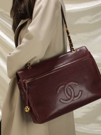 Extremely Rare Chanel Maxi Caviar Double-Sided Shoulder Bag