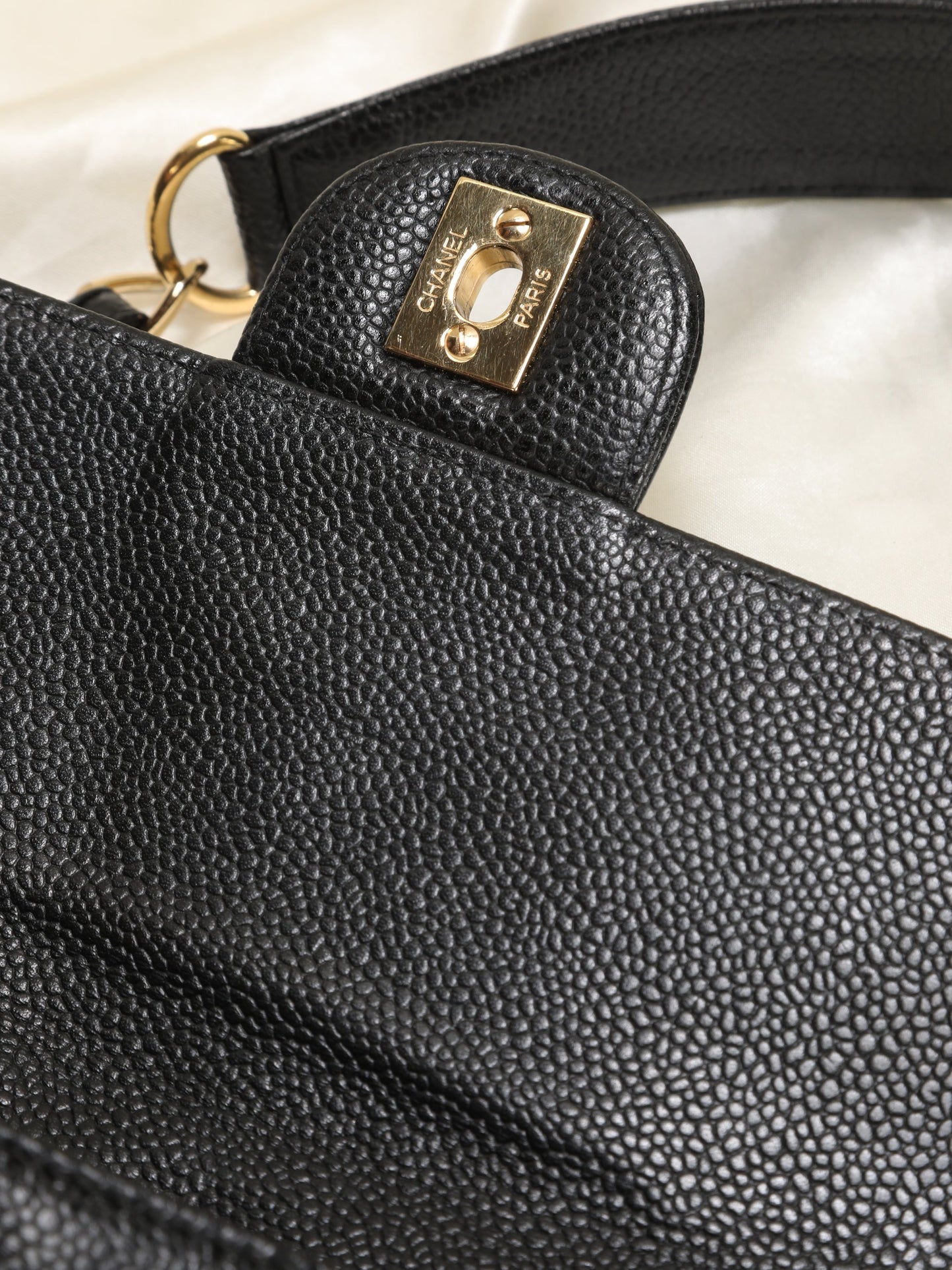 Extremely Rare Chanel Caviar Shoulder Bag