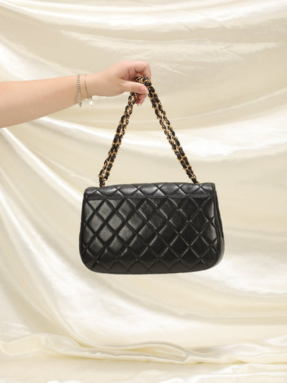 Extremely Rare Chanel Lambskin Knotted Half Flap