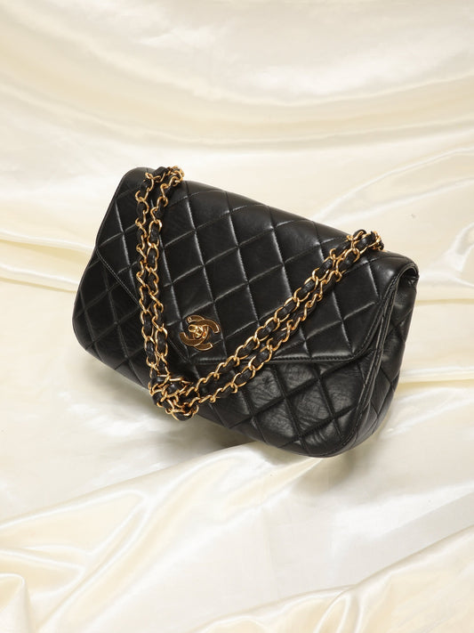 Extremely Rare Chanel Lambskin Knotted Half Flap