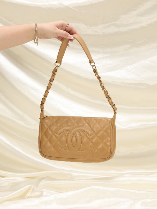 Chanel Caviar Pochette