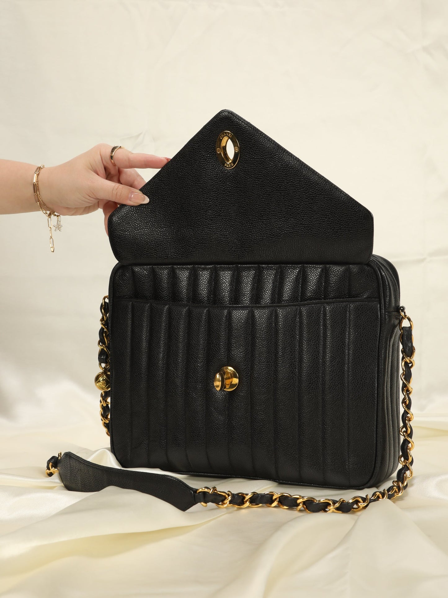 Extremely Rare Chanel Caviar Jumbo Vertical Camera Bag