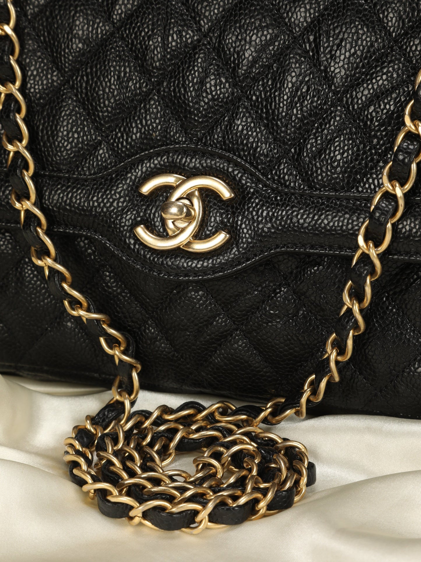 Extremely Rare Chanel Caviar Medium Paris Flap Bag