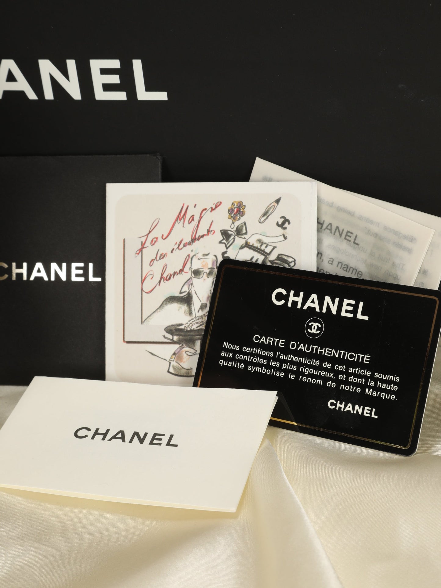 Extremely Rare Chanel Tweed Bijoux Bag
