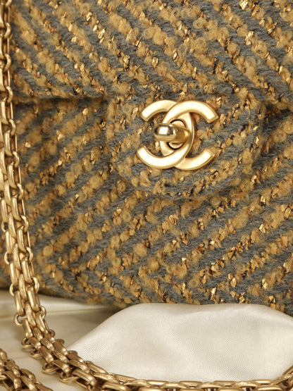 Extremely Rare Chanel Tweed Bijoux Bag