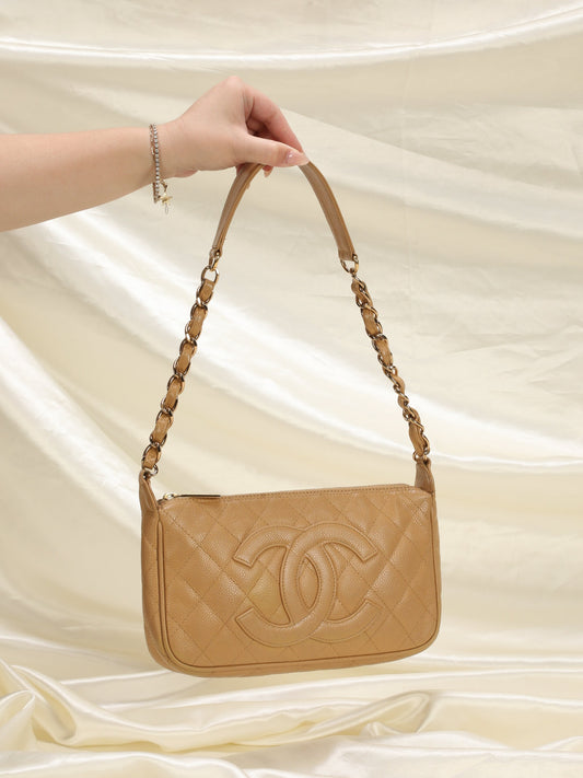 Chanel Caviar Pochette