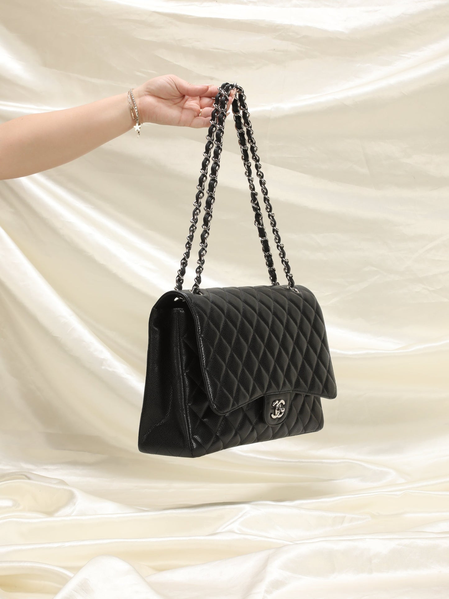 Chanel Caviar Jumbo Classic Flap