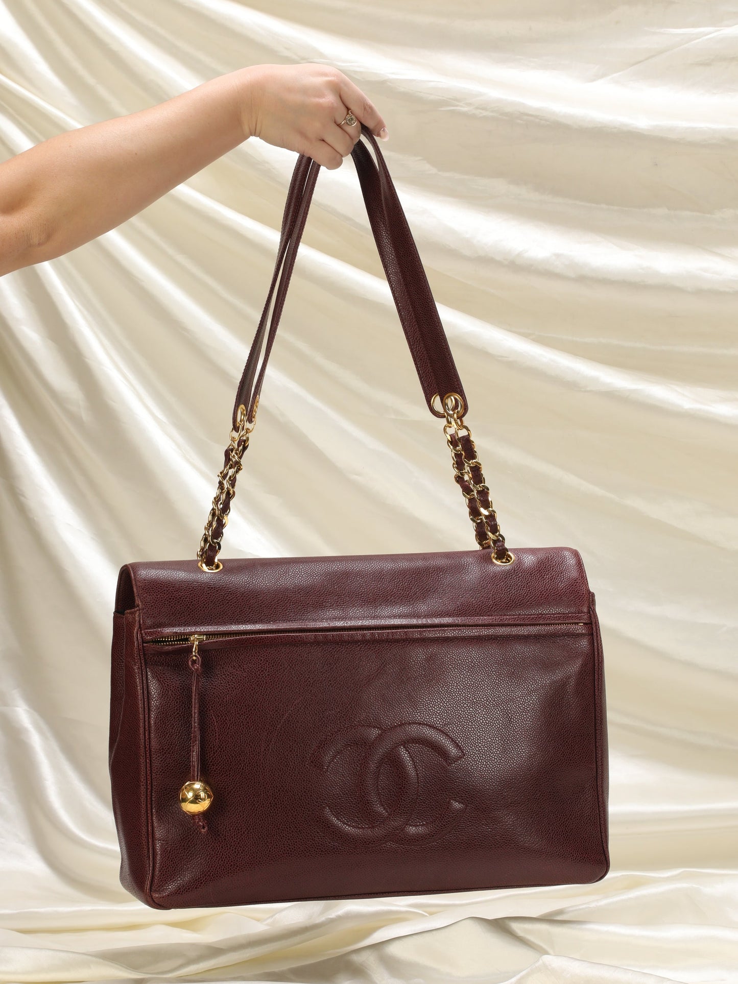Extremely Rare Chanel Maxi Caviar Double-Sided Shoulder Bag