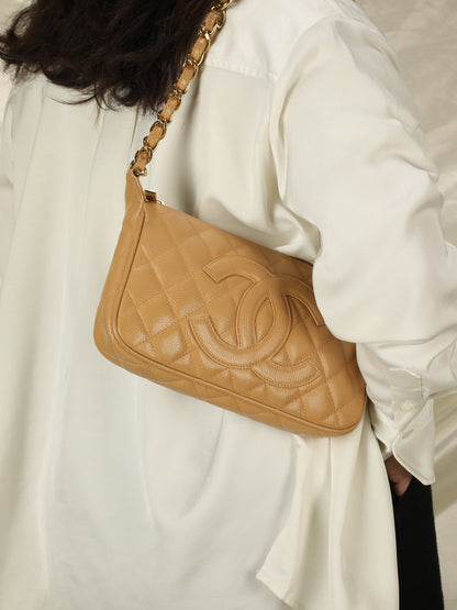 Chanel Caviar Beige Pochette