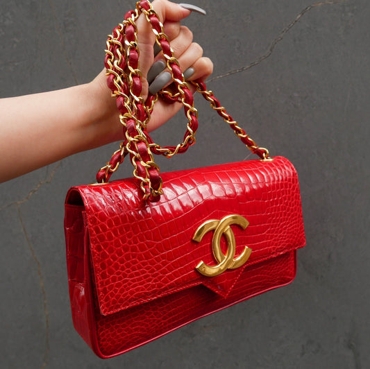 CHANEL 1986-1989 Red Crocodile Pointed Flap Bag