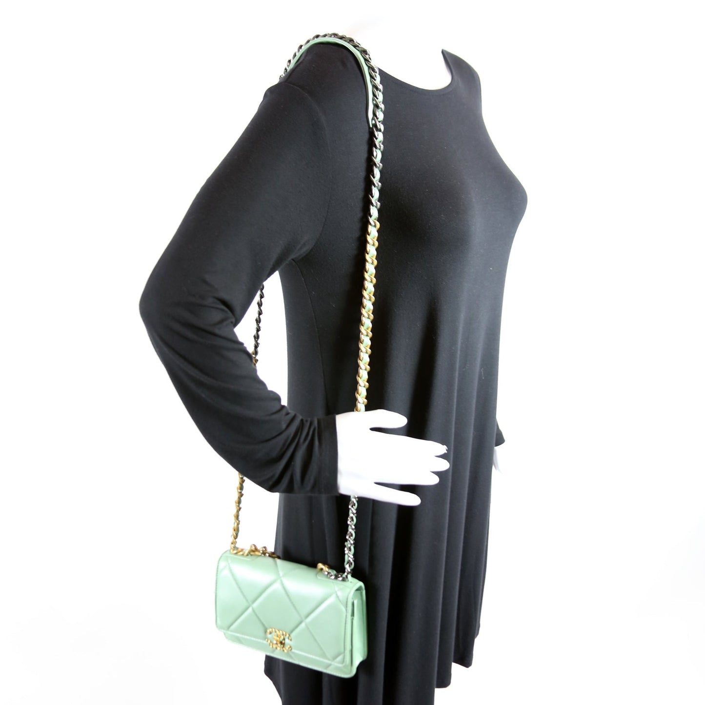 Chanel 19 WOC Quilted Lambskin RFID Green