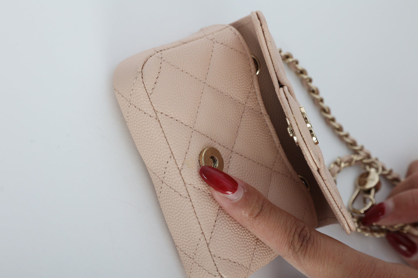 Chanel Caviar 22C Beige Cardholder Belt Bag
