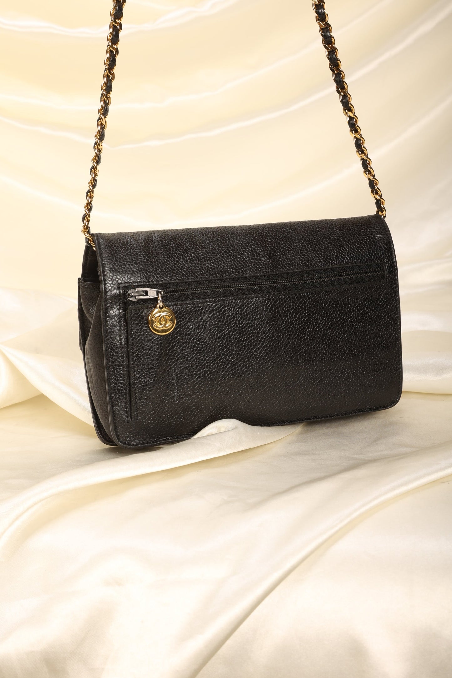 Chanel Caviar Wallet on Chain