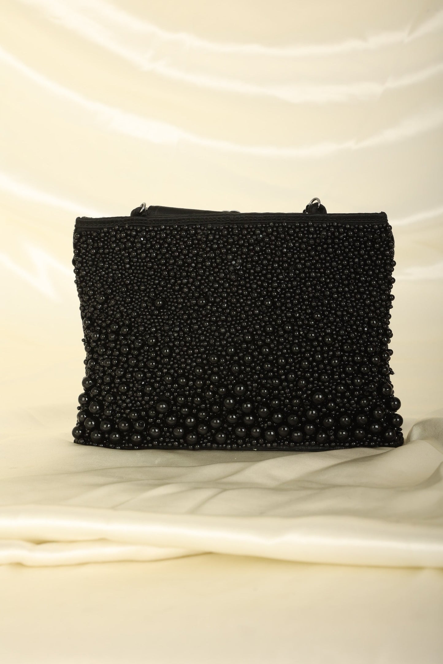 Extremely Rare Chanel 2000 Beaded Mini Chain Tote