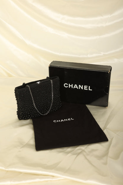 Extremely Rare Chanel 2000 Beaded Mini Chain Tote