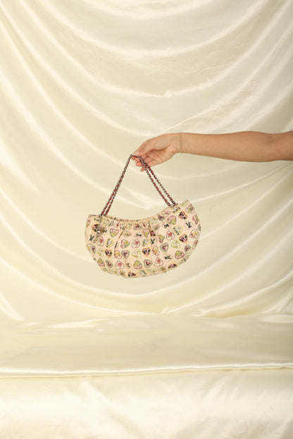 Chanel 2005 Canvas Heart Icon Pochette