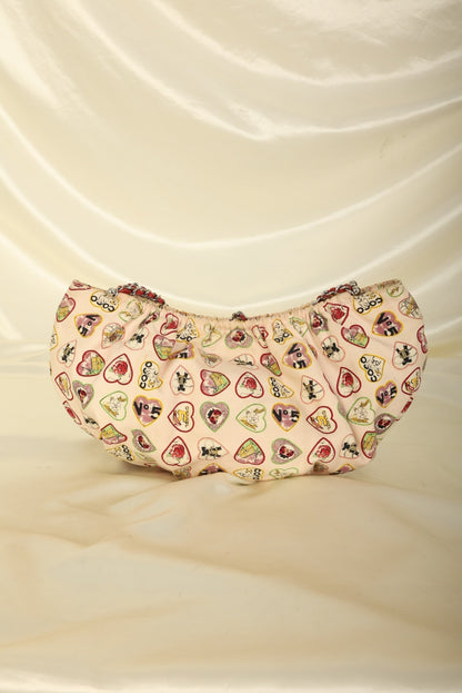 Chanel 2005 Canvas Heart Icon Pochette