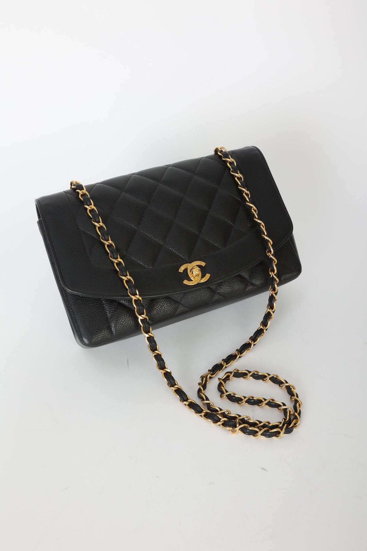 Extremely Rare Chanel 1989 Caviar Medium Diana