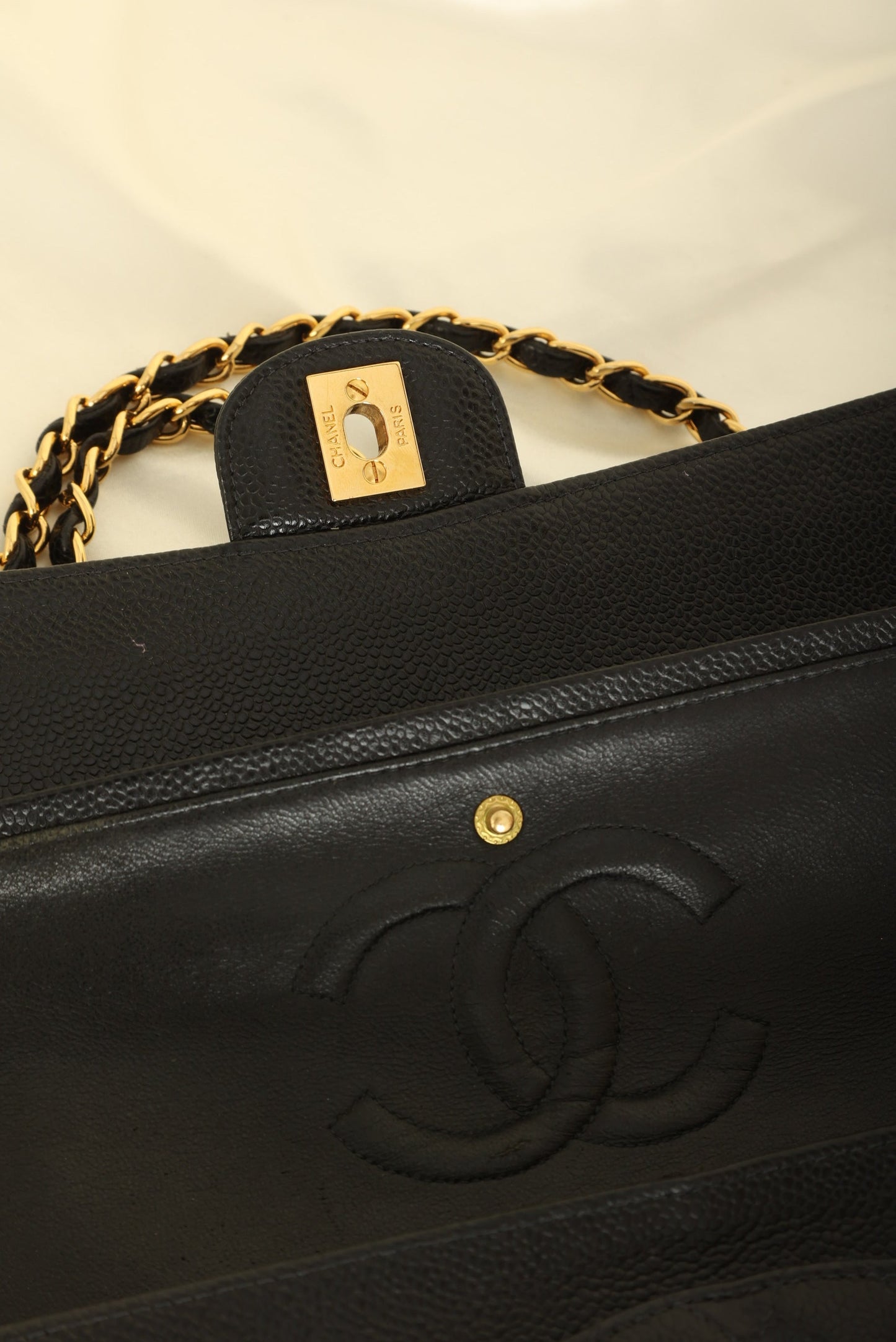 Chanel 2005 Caviar Medium Double Flap