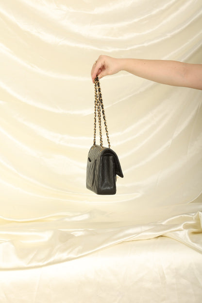 Chanel 2005 Caviar Medium Double Flap