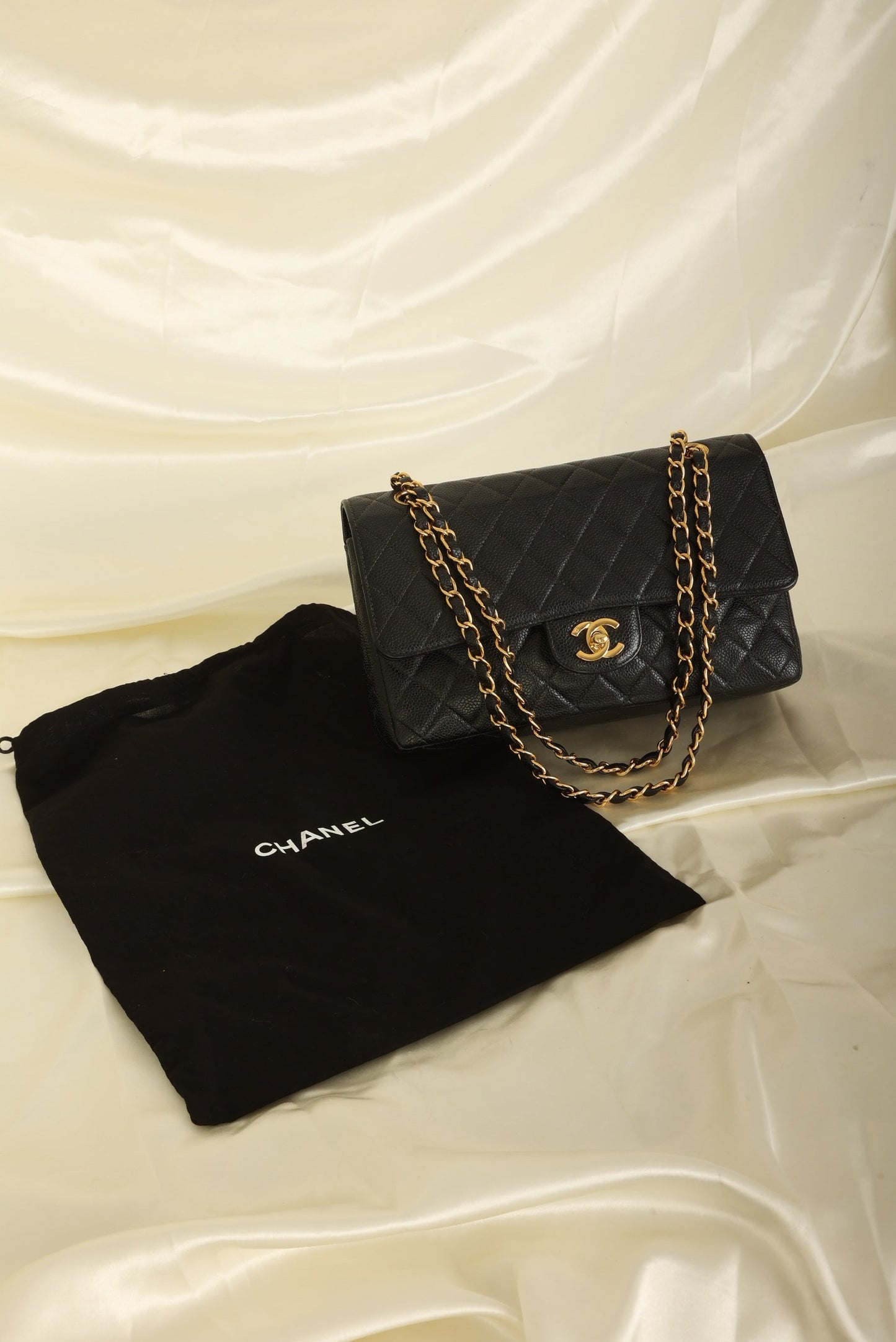 Chanel 2005 Caviar Medium Double Flap