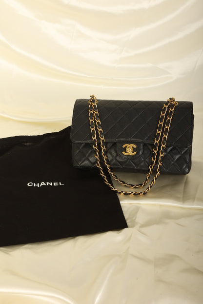 Chanel 2005 Caviar Medium Double Flap