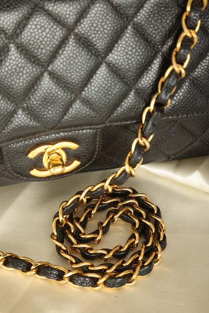 Chanel 2005 Caviar Medium Double Flap