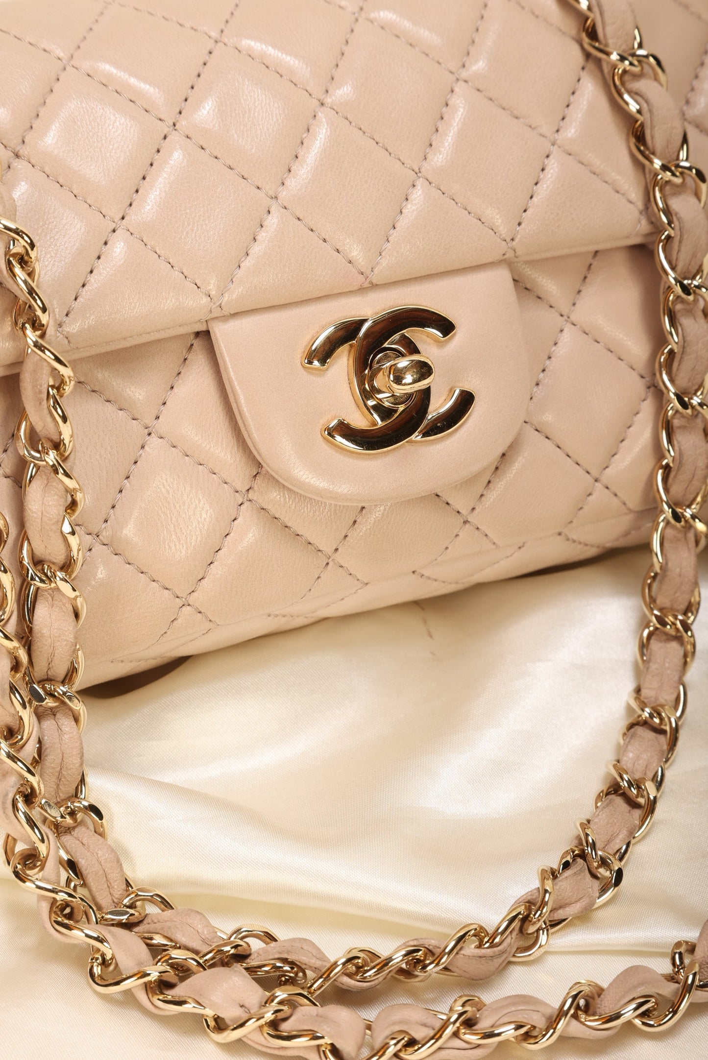 Extremely Rare Limited Edition Chanel Lambskin Heart Baguette