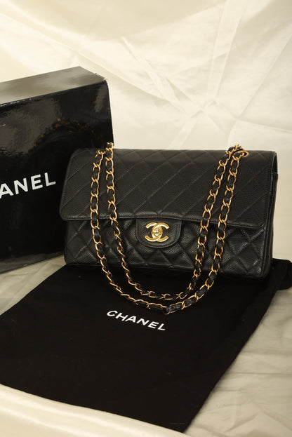 Chanel 2005 Caviar Medium Double Flap