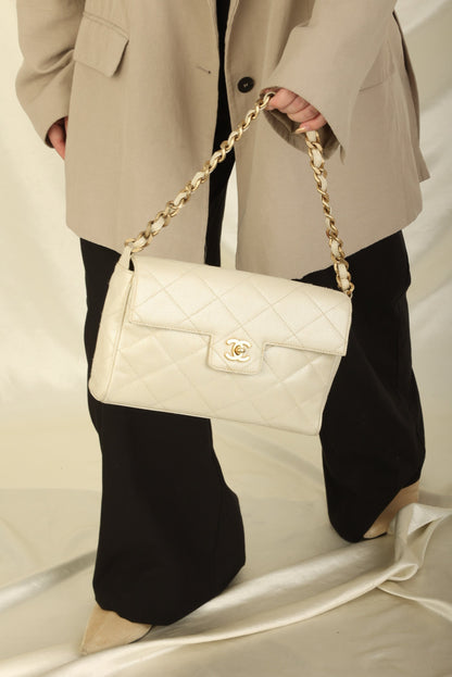 Chanel 2000 Caviar Iridescent Flap Bag