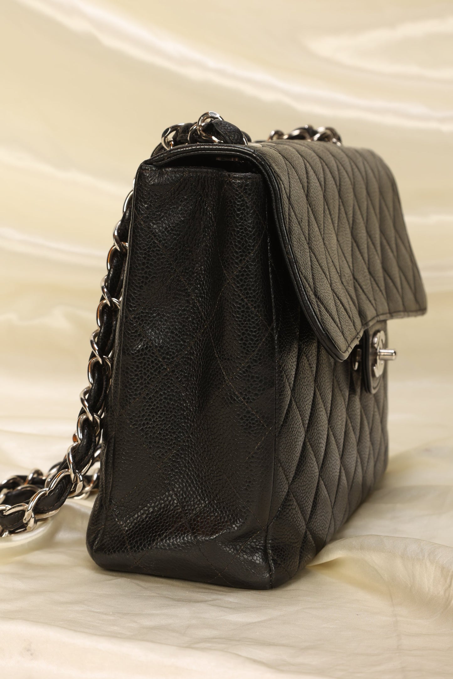 Chanel Caviar Jumbo Single Flap