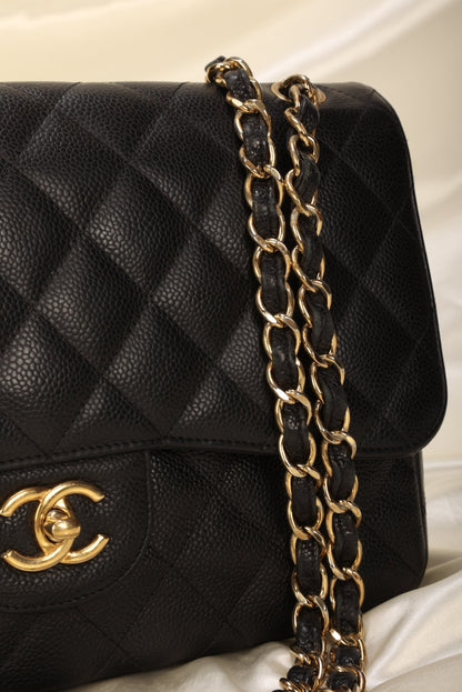 Chanel Caviar Jumbo Classic Flap