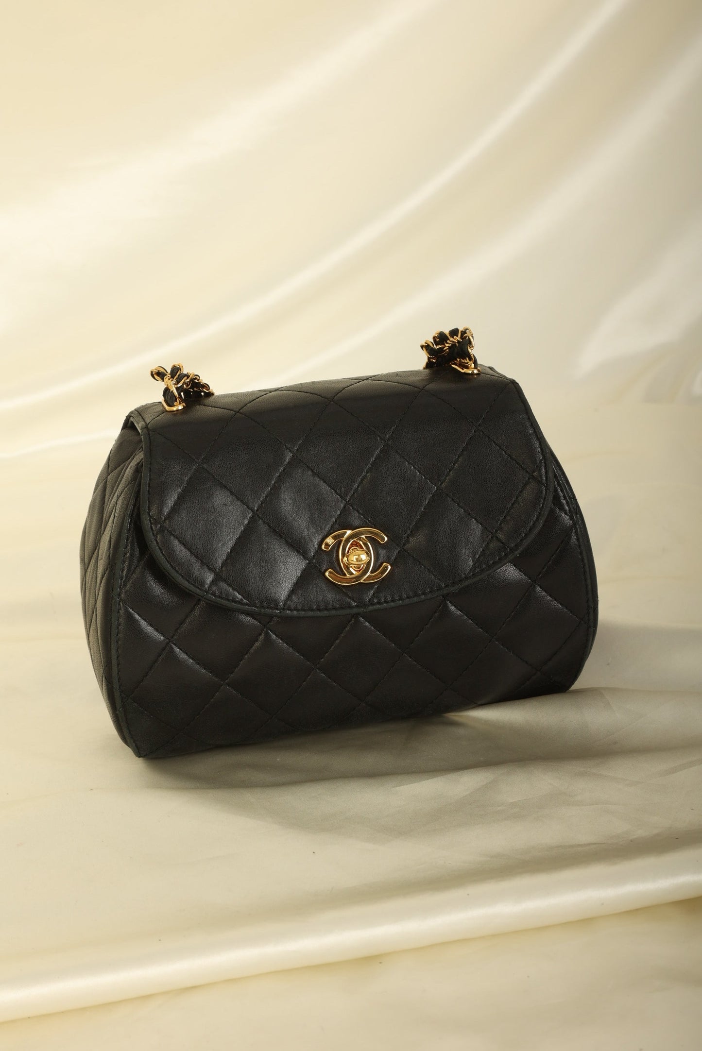 Extremely Rare Chanel 1994 Lambskin Multi Chain Bag