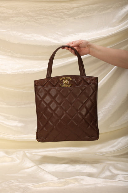 Extremely Rare Chanel Caviar XL Logo Turnlock Tote