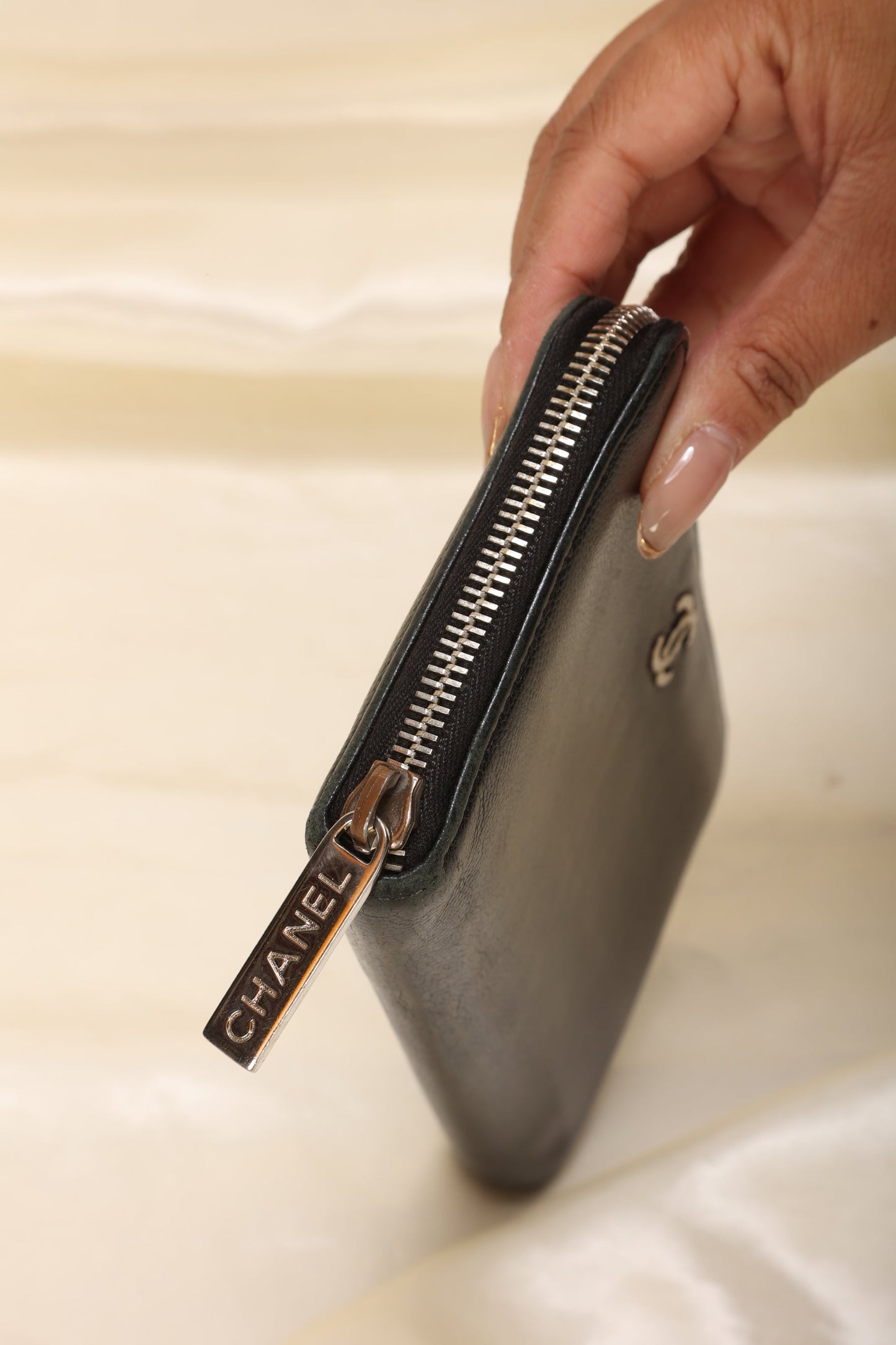 Chanel Caviar Continental Wallet