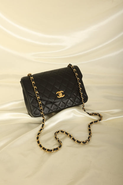 Chanel 1989 Lambskin Single Round Flap