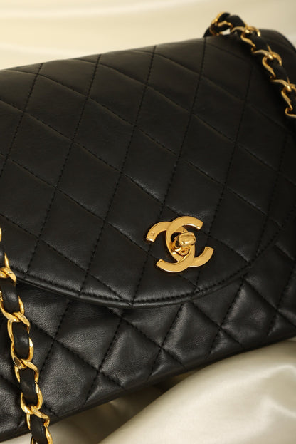 Chanel 1989 Lambskin Single Round Flap