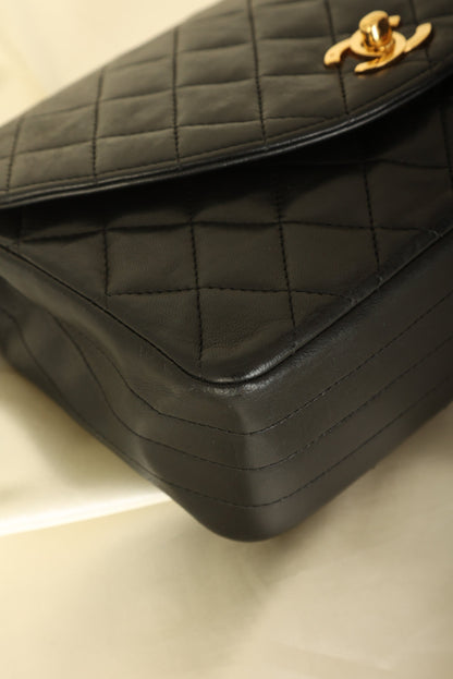 Chanel 1989 Lambskin Single Round Flap