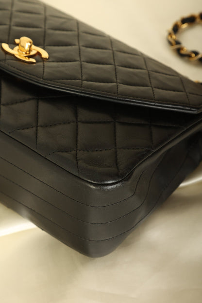 Chanel 1989 Lambskin Single Round Flap