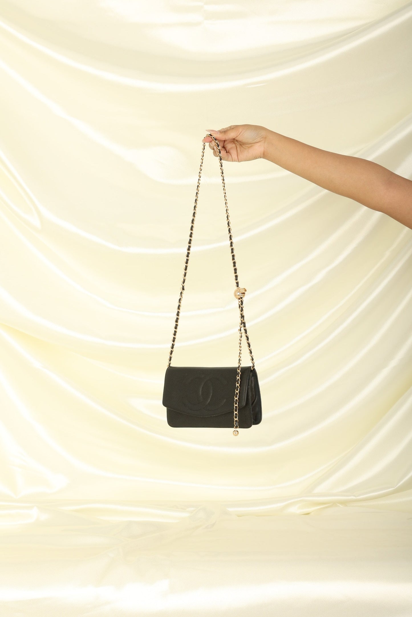 Chanel Caviar Timeless Wallet on Chain