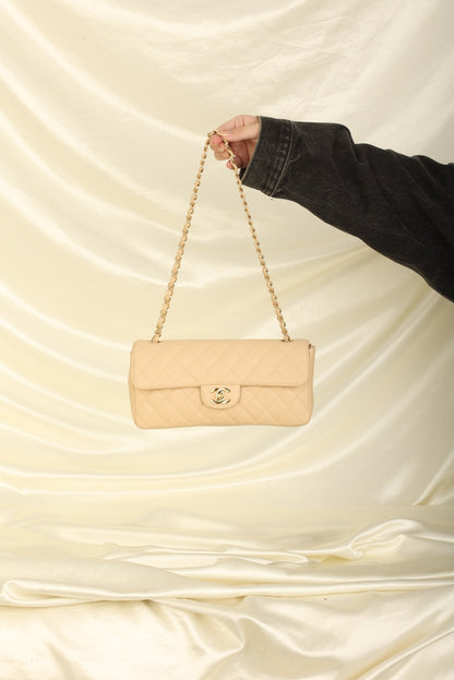 Extremely Rare Chanel 2008 Caviar East West Flap