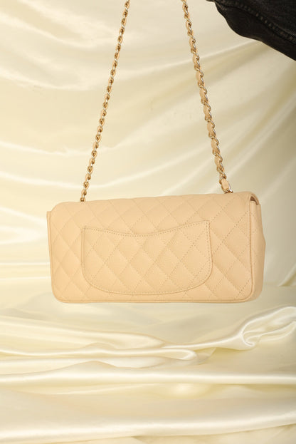 Extremely Rare Chanel 2008 Caviar East West Flap