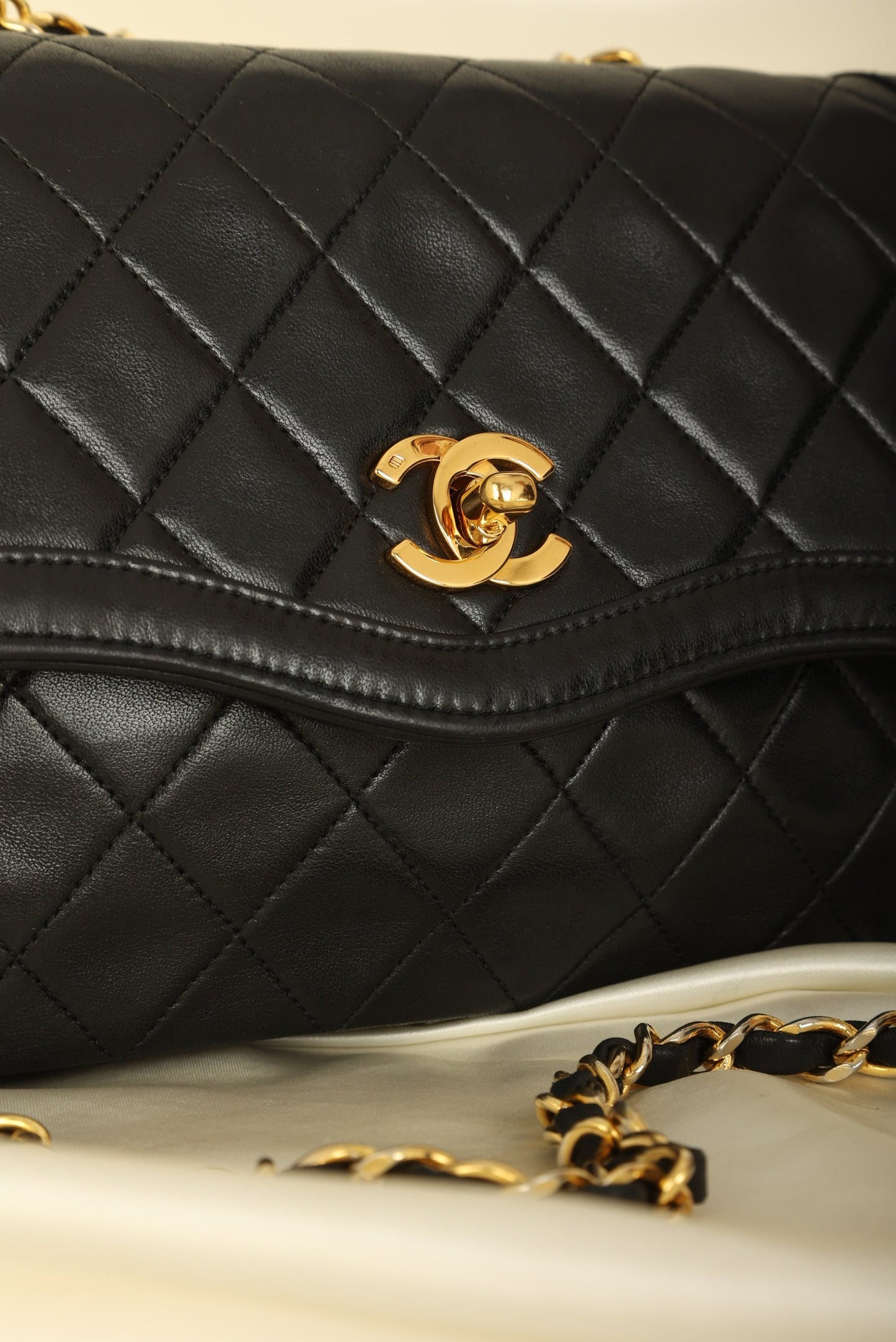 Extremely Rare Chanel 1989 Lambskin Trapezoid Flap with Wallet
