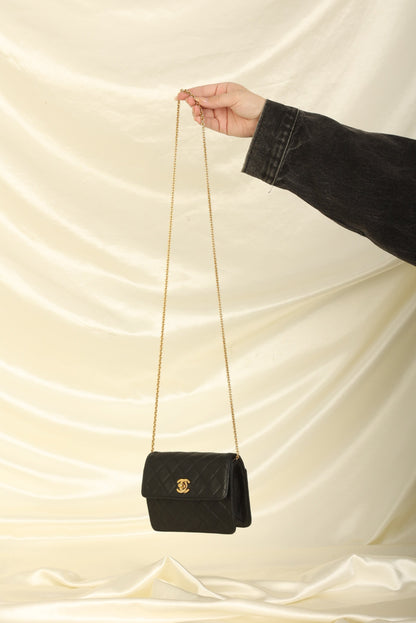 Extremely Rare Chanel 1991 Lambskin Mini Chain Flap