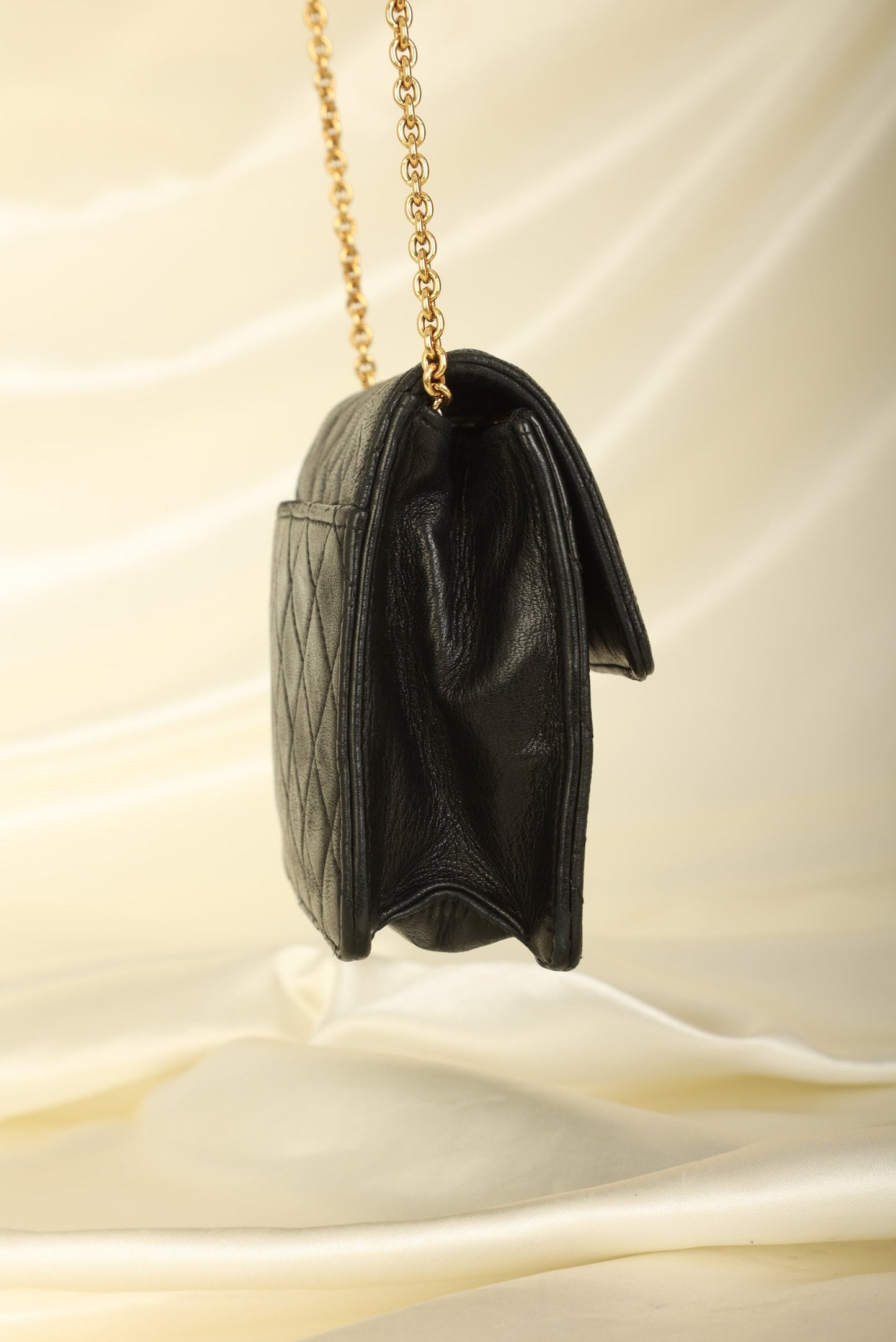 Extremely Rare Chanel 1991 Lambskin Mini Chain Flap
