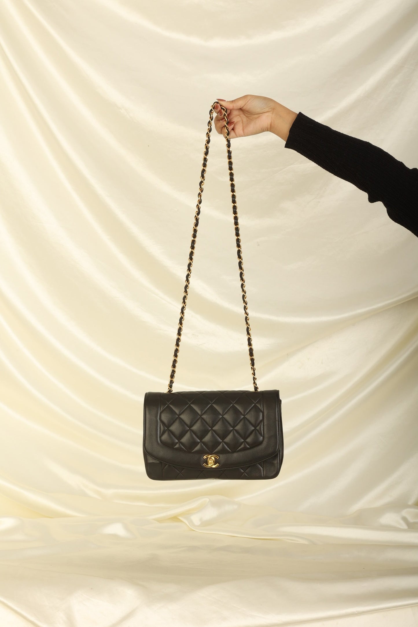 Chanel 1994 Lambskin Medium Diana