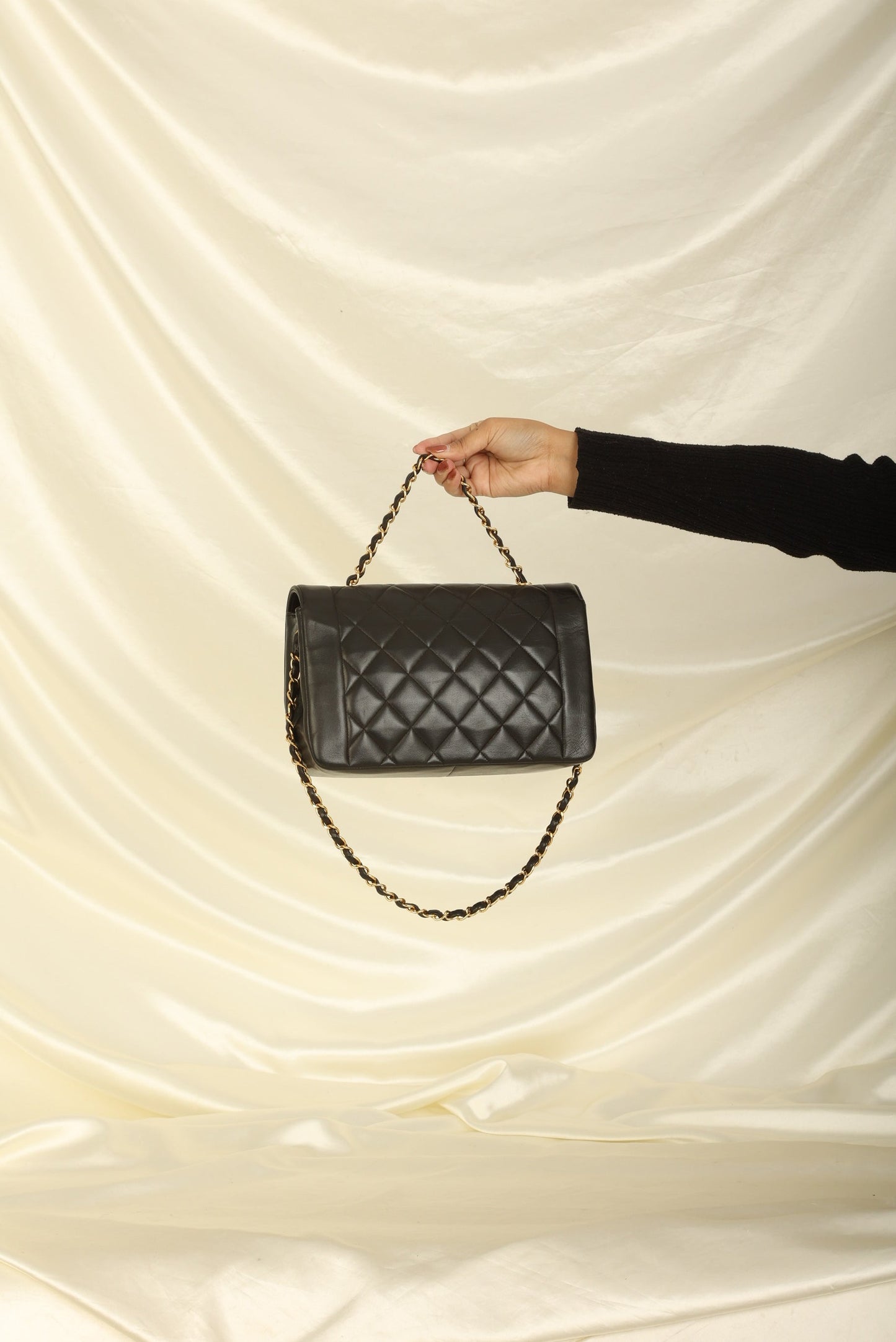 Chanel 1994 Lambskin Medium Diana